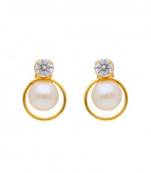 White pearl studs