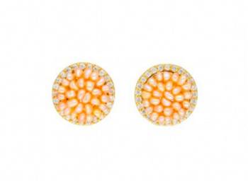White pearl studs 1