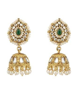 Styylo Fashion Traditional Green Stone and Beads Choker Necklace with Earring and mangtika 3