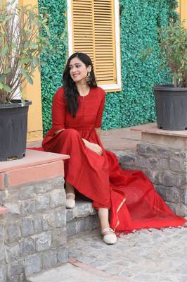 Red Solid Kurta With Pant And Chandheri Dupatta 5