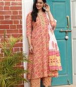Yellow Floral Printed Kurta With Pant And Dupatta