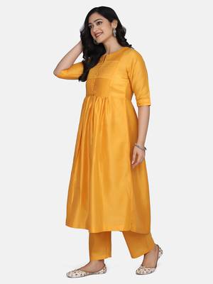 Mustard Solid Kurta With Pant And Chandheri Dupatta 10