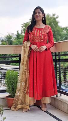 Red Embroidered Cotton stitched kurti 6