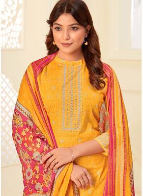 Yellow Cotton printed Salwar Kameez 2