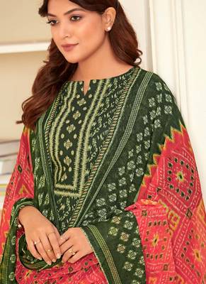 Dark Green Cotton printed Salwar Kameez 2