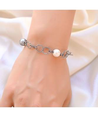 Black & White Pearl Bracelet 1