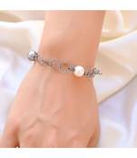 Black & White Pearl Bracelet