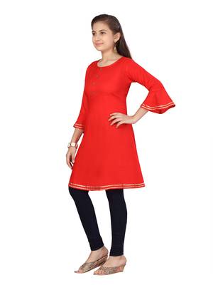 Red plain cotton girls-top-bottom 3