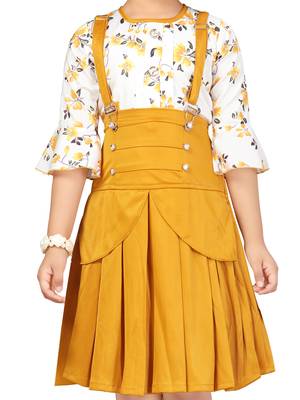 White plain blended cotton girls-top-bottom 5