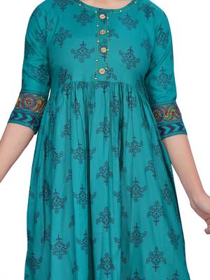 Green plain pure cotton girls-top-bottom 5