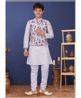 Vastra swarg boys Kurta Pajama with Jacket 1