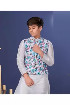 Vastra swarg Boy's Waist Coat