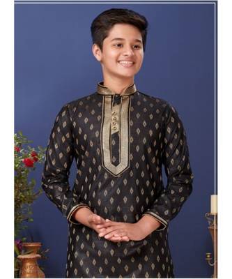 Vastra swarg boys-kurta-pyjama 2