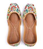 Purely Lush Embroidered Ethnic white kashmiri Jutti for women