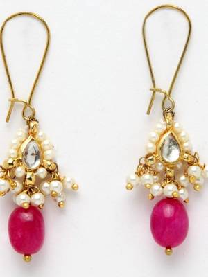 Red pearl earrings 1