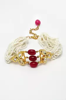 Red pearl bracelets