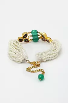Green pearl bracelets