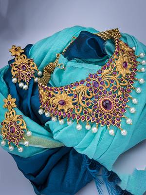 Gold necklace-sets 1