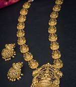 Gold necklace-sets