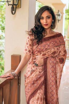 Peach woven linen saree with blouse 3