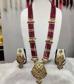 Maroon pearl necklace-sets