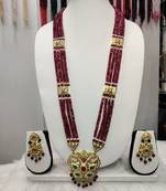 Maroon pearl necklace-sets