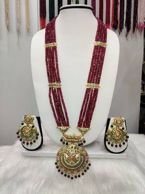 Maroon pearl necklace-sets 1