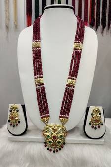 maroon pearl necklace-sets