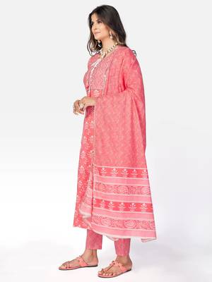 Women's Printed & Handwork Anarkali Cotton Pink Kurta With Pant & Dupatta 3