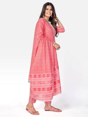 Women's Printed & Handwork Anarkali Cotton Pink Kurta With Pant & Dupatta 4