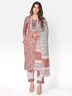 Women's Printed & lace Work Straight Cotton Pink Kurta With Pant & Dupatta 1