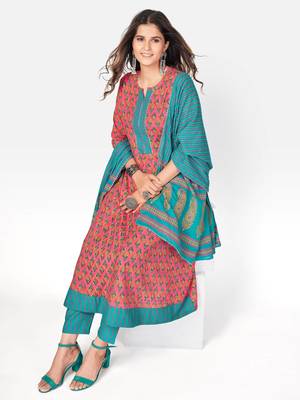 Women's Printed & sequience work A-line Cotton Pink Kurta With Pant & Dupatta 8