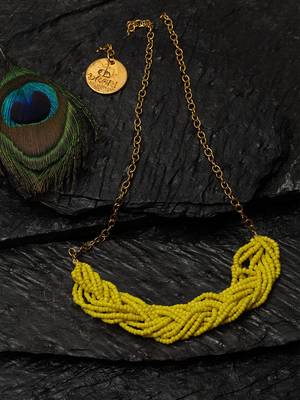 Yellow pearl necklaces 1