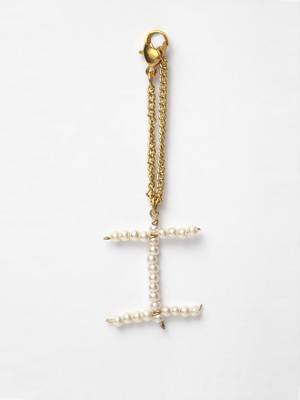 White pearl bracelets 3