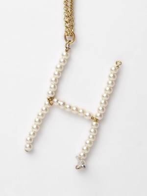 White pearl bracelets 3