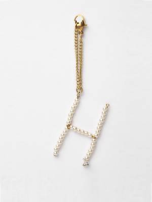 White pearl bracelets 4