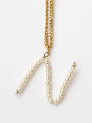 White pearl bracelets 2