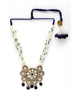 Blue pearl necklaces 3