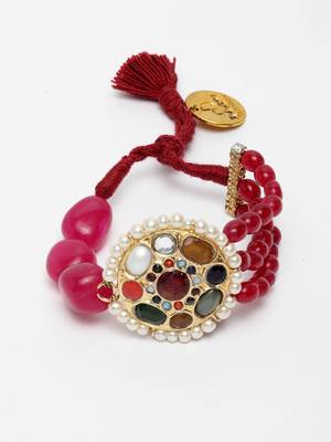 Red pearl bracelets 3
