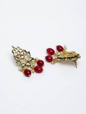 Red pearl earrings 4