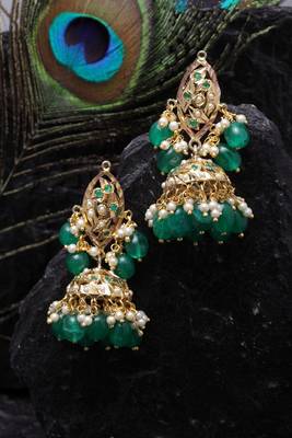 Green pearl earrings 1