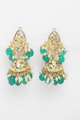 Green pearl earrings 2