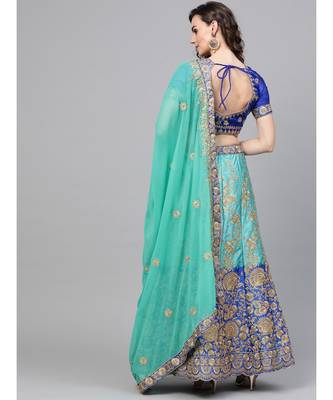 Ombre Semi-stitched Lehenga set with Floral Zari embroidery and Crystal embllishments 2