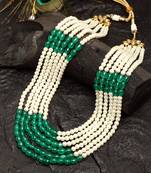 Green pearl necklaces