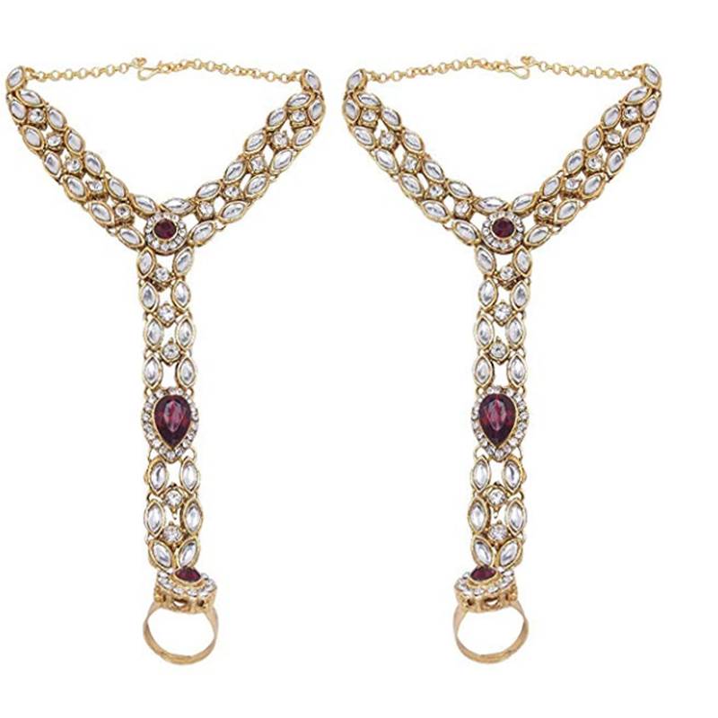 Steorra jewels Red Kundan Studded Bridal Set