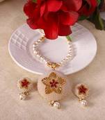 Steorra Jewels Pendant White Pearls Beads Set For Women