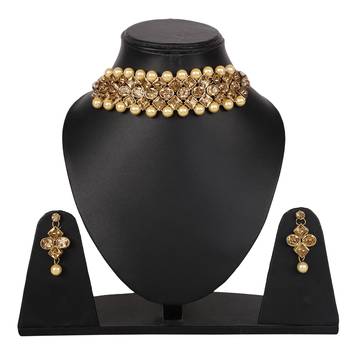 Steorra Jewels Golden Kundan Choker Necklace With Earrings For Women 1