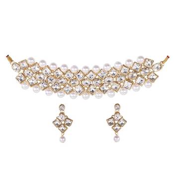Steorra Jewels White Kundan choker Necklace Set With Earrings For Women 3