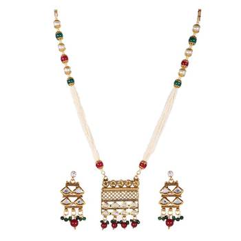 Steorra Jewels Long Kundan Set with White Beads 2