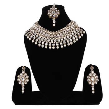 Steorra Jewels White Pearl and Zircon Necklace Choker Set With Earrings & maag tikka For Women 1